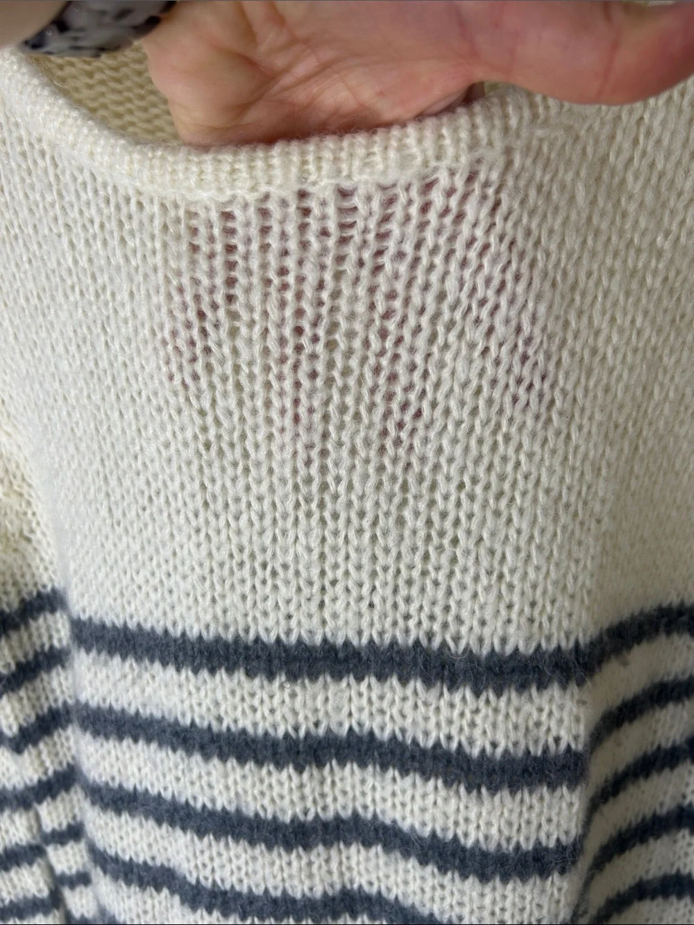WOODEN SHIPS Ivory and Gray Striped Knit Sweater Size Small/Medium